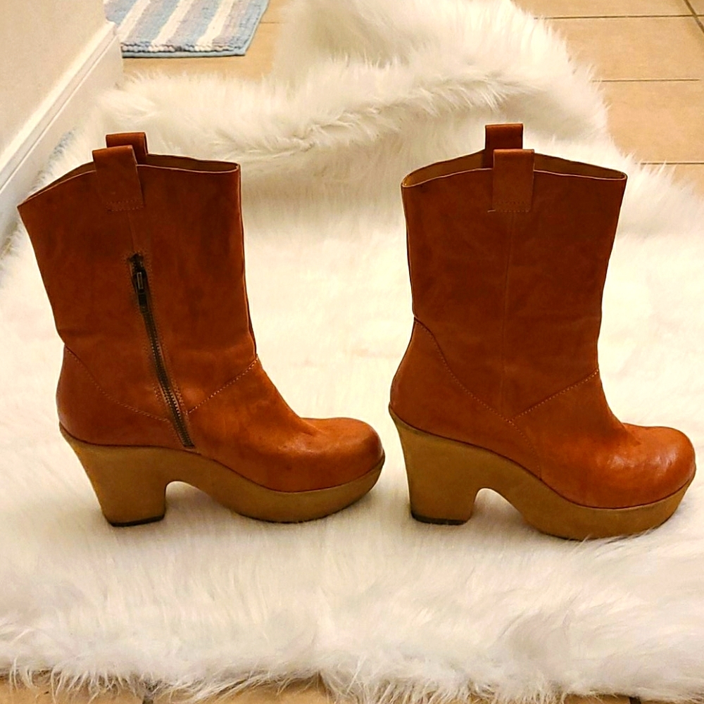 Kork-Ease Tan Heeled Boots